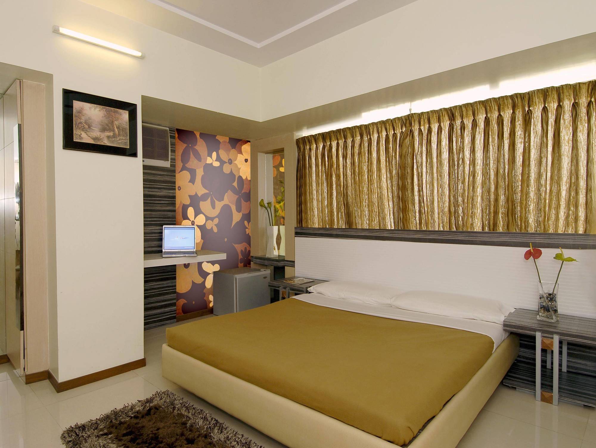 Hotel Planet Residency Mumbai Exterior foto